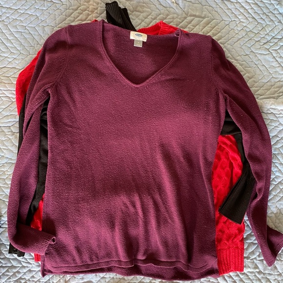 10 pcs. Assortment of Women’s size Medium long sleeve fleece and sweaters - Picture 7 of 13